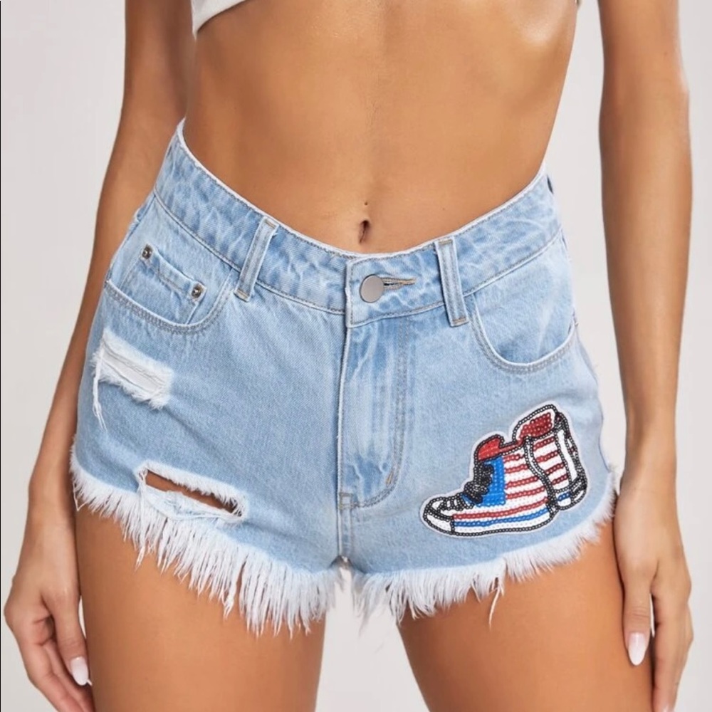 💙NEW💙 Ripped Raw Hem Sequin Patched Denim Shorts